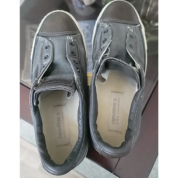 Converse X John Varvatos Low Top Sz 6 Women 8 Gray Slip on Leather Cap All Star